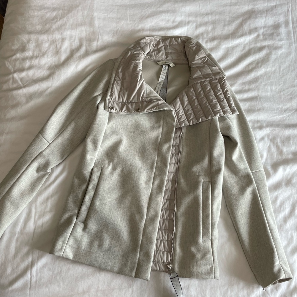 Lululemon Fashion winter jacket